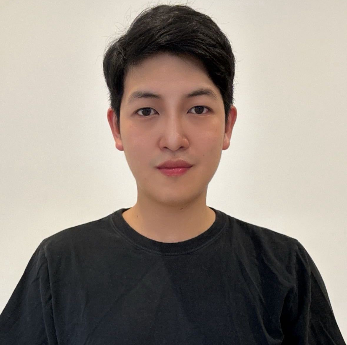 Yongmin Yoo portrait